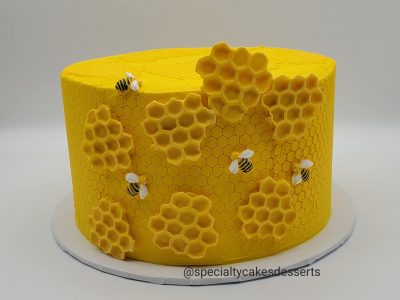 Babyshower Bee Cake