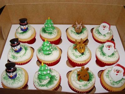 Winter Holiday Cupcakes